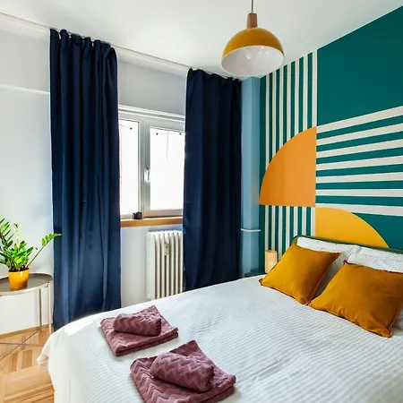 Elegant Near Marriott & Palace Of Parliament - Self Check-in & Water Filter Daire Bükreş