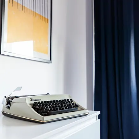 Apartamento 13 Septembrie Apt, Near Marriott