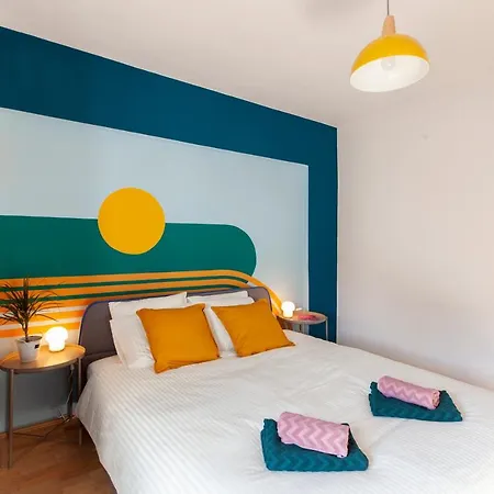 Elegant Near Marriott & Palace Of Parliament - Self Check-in & Water Filter Boekarest