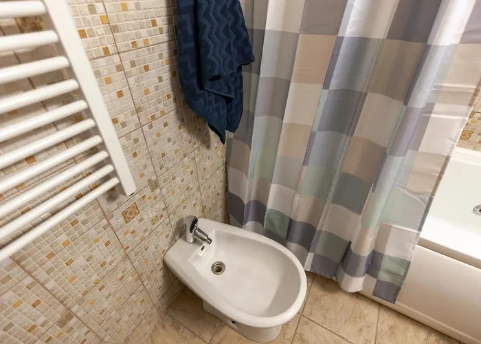 Elegant Near Marriott & Palace Of Parliament - Self Check-in & Water Filter