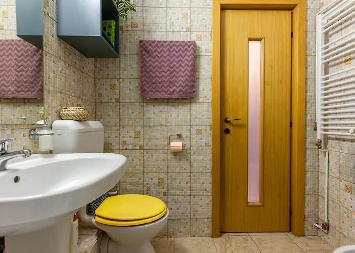 Apartman Elegant Near Marriott & Palace Of Parliament - Self Check-in & Water Filter *