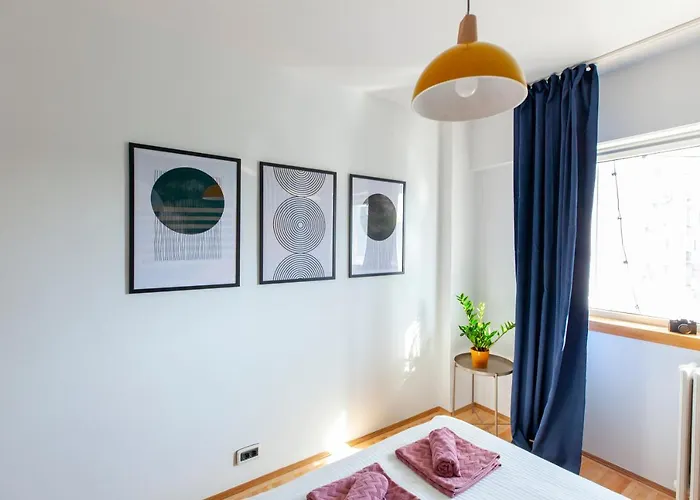 Apartament Elegant Near Marriott & Palace Of Parliament - Self Check-in & Water Filter Bukareszt